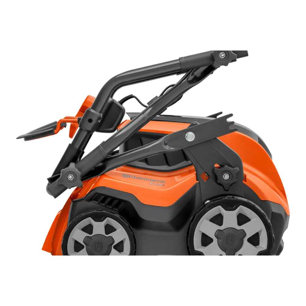 Wertykulator akumulatorowy S 138i | Husqvarna