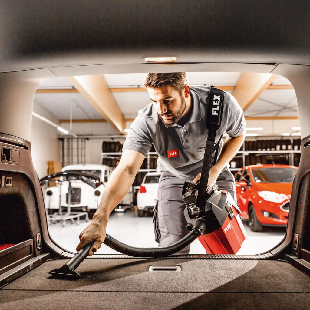 Kompaktowy odkurzacz akumulatorowy z ręcznym czyszczeniem filtra 6L klasa L "VC 6 L MC 18.0" | FLEX