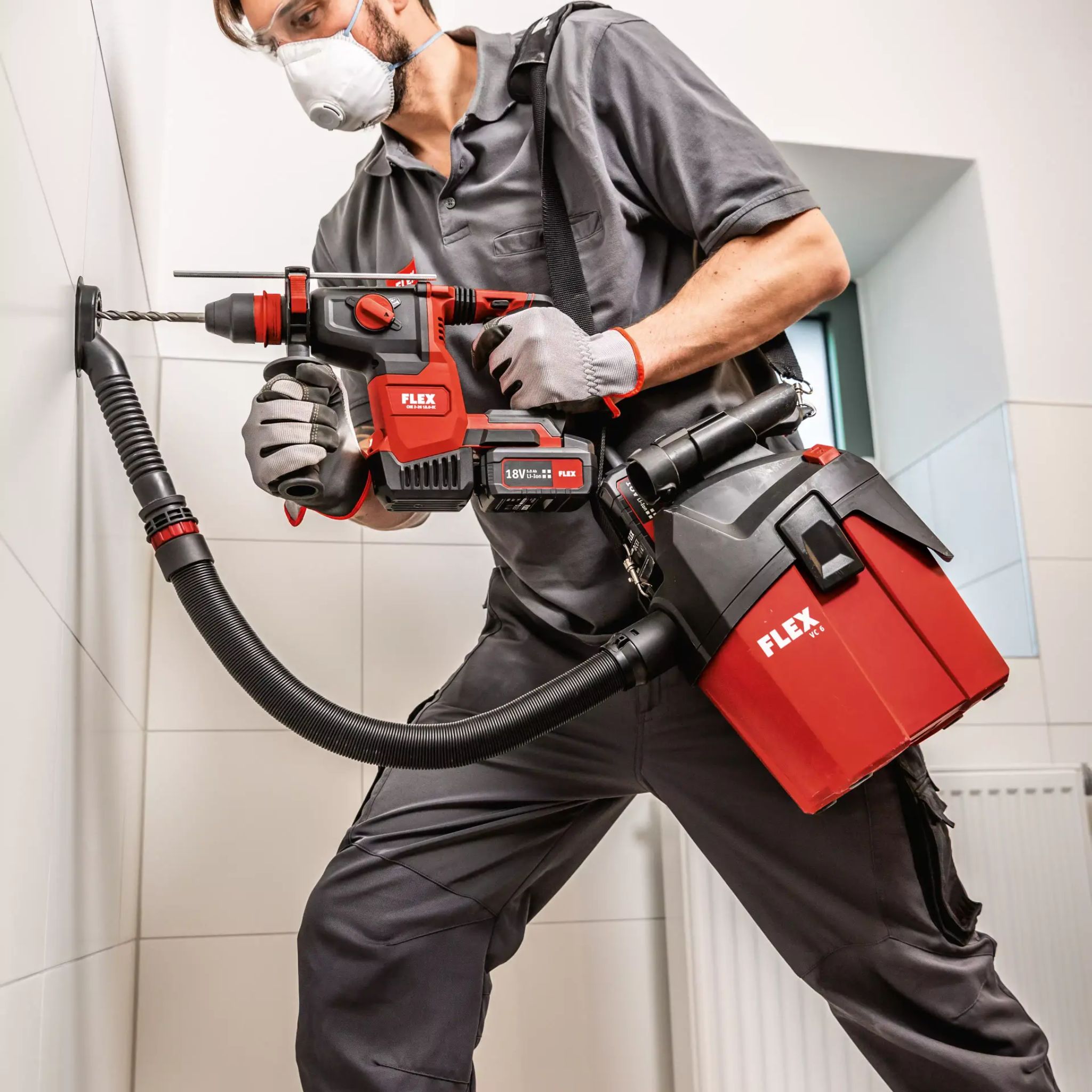 Kompaktowy odkurzacz akumulatorowy z ręcznym czyszczeniem filtra 6L klasa L "VC 6 L MC 18.0" | FLEX