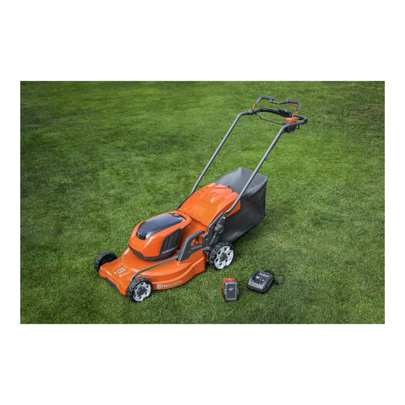 Husqvarna Kosiarka akumulatorowa LC 347iVX