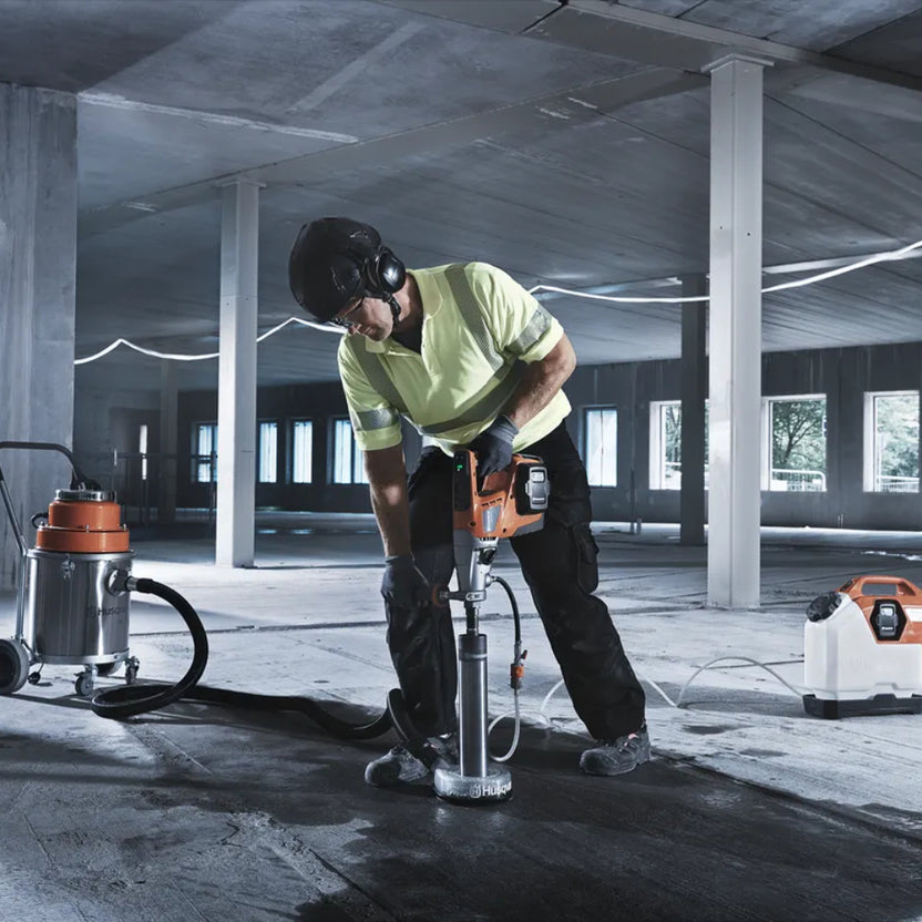 Husqvarna Wiertnica koronowa do betonu akumulatorowa DM 540i