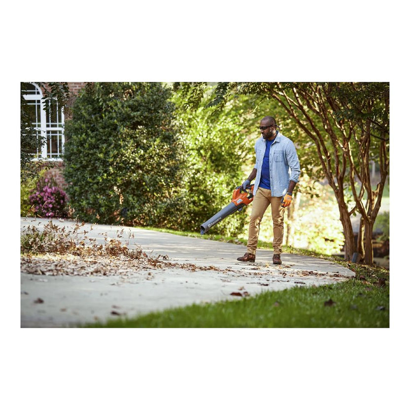 Husqvarna Dmuchawa akumulatorowa 230iB