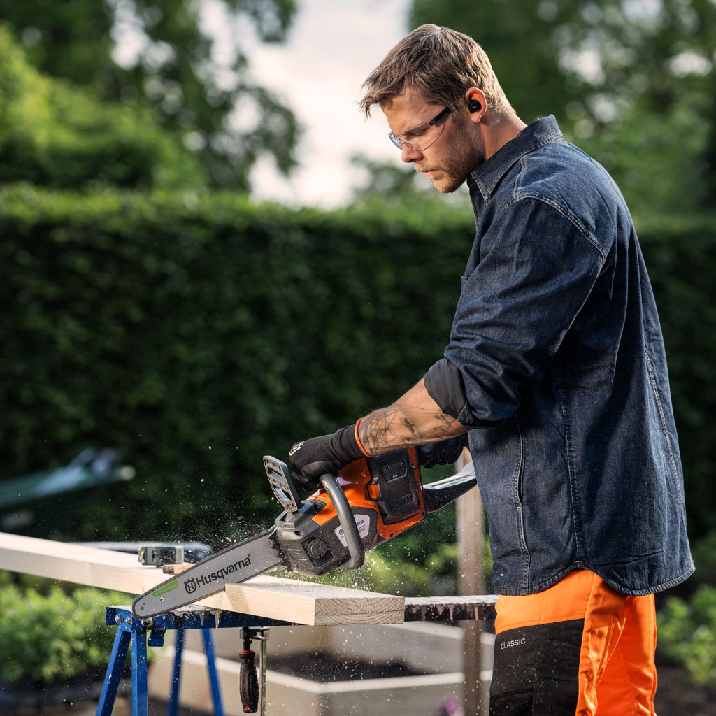 Husqvarna Pilarka akumulatorowa 215i