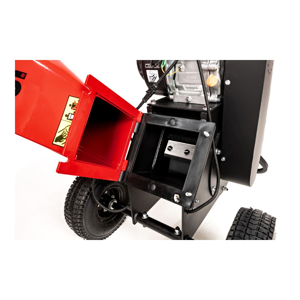 Rozdrabniacz spalinowy RB02 | Cedrus