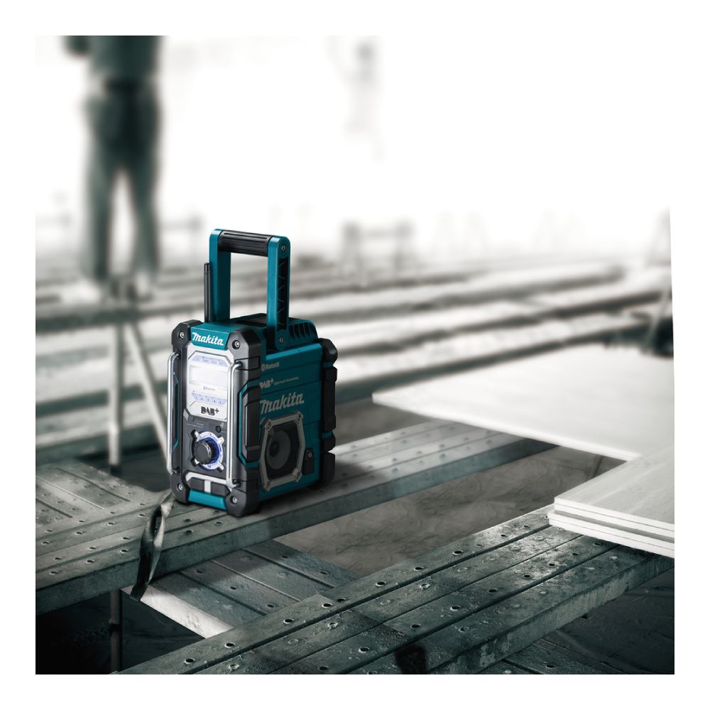 Odbiornik radiowy akumulatorowy CXT®/LXT® DMR112 | Makita