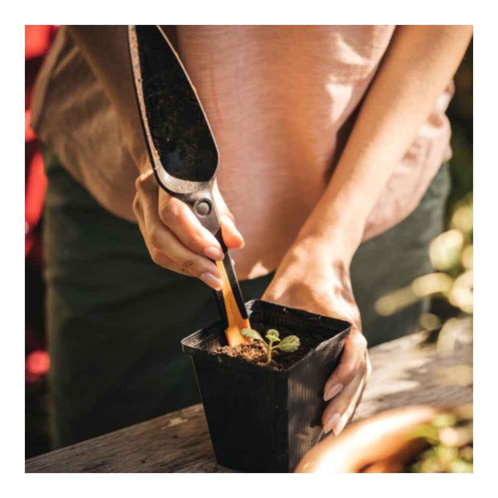 Łopatka do wysiewu Solid™ | Fiskars