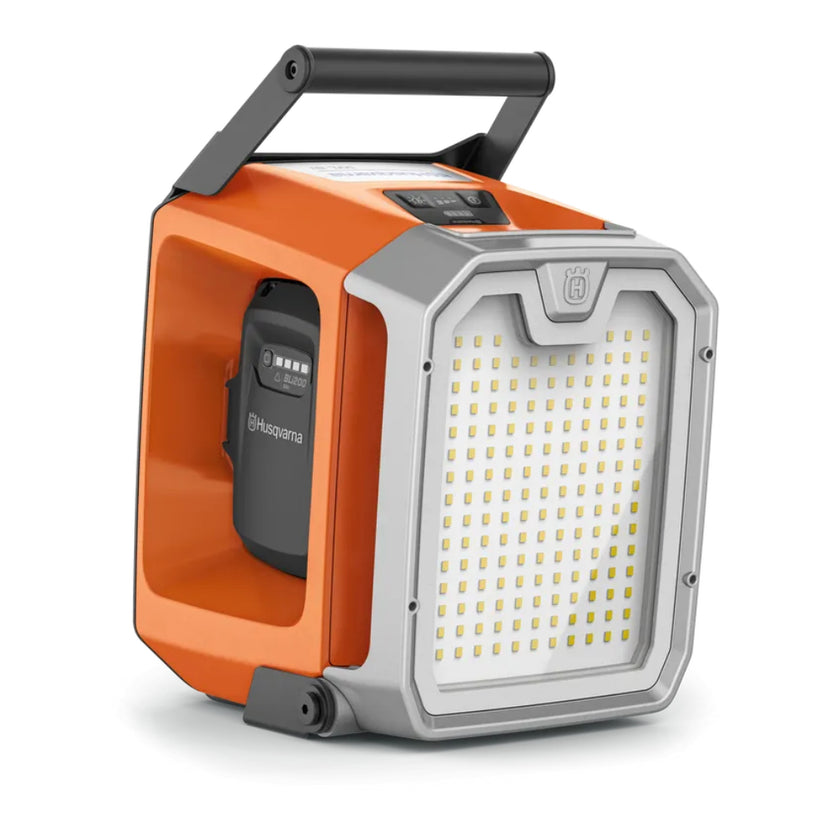 Husqvarna Lampa robocza akumulatorowa WL 8i
