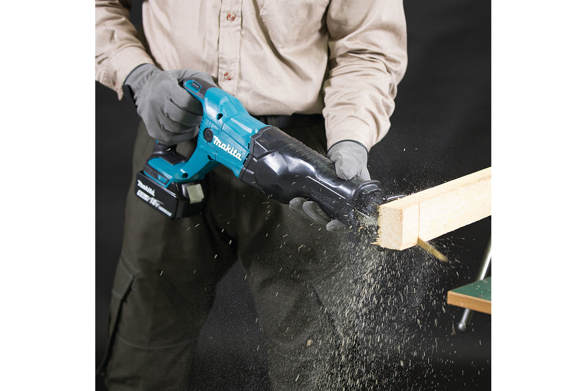 Makita Akum. piła posuwowa LXT® DJR186