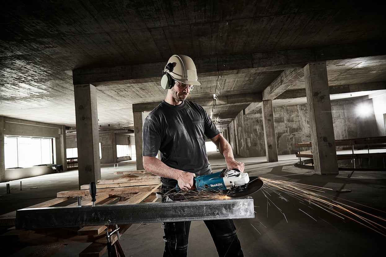 Szlifierka kątowa GA9020 | Makita